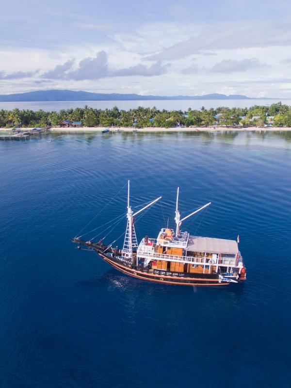 Ratu Laut off Arborek Island
